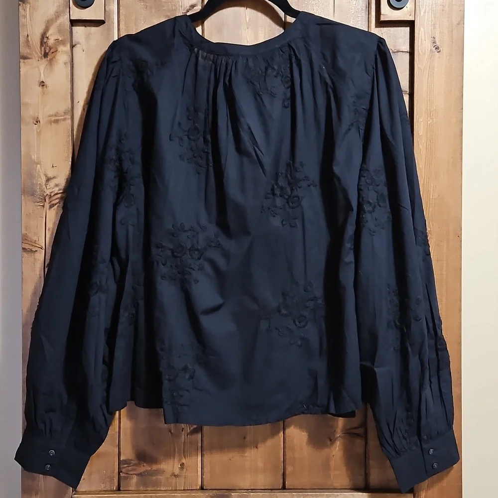 Old Navy Black Button Front Embroidered Cotton Blouse XL NWT - Picture 4 of 16